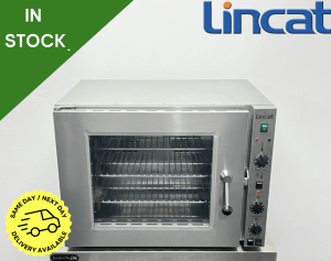 Used Lincat EC08 Convection Oven With Water Injector - 13 Amp Plug In & Go!